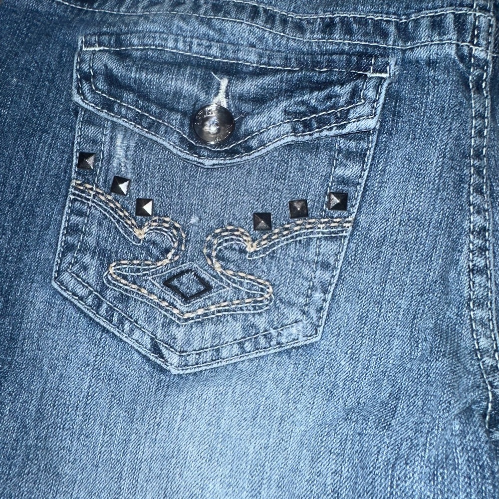 Stylish Blue Distressed Women Jeans - Picture 5 of 7